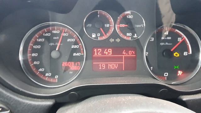 Alfa Romeo 147 1.9 16v jtdm +300 hp acceleration on German Autobahn смотреть онлайн