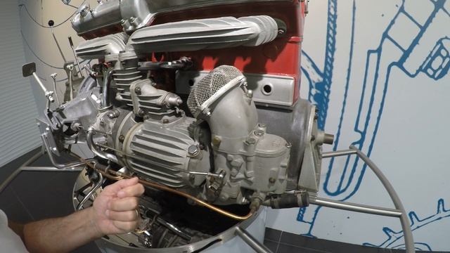 Museo Storico Alfa Romeo - Engine 8C 2300 - Year 1931 смотреть онлайн