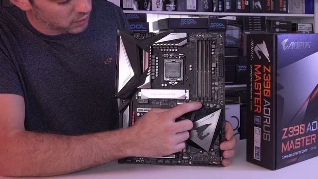 The BEST Z390 Motherboard??? - Gigabyte Z390 AORUS Master Review