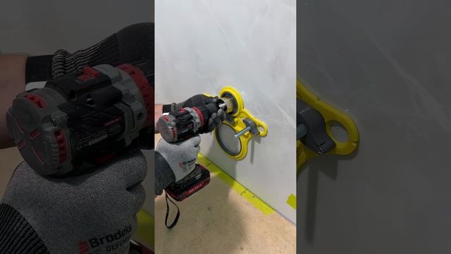 Отверстия под инсталляцию!