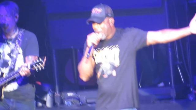 Darius Rucker "Hands On Me Live at Hard Rock Hotel & Casino смотреть онлайн
