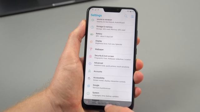 ASUS ZenFone 5 Review - NOTch A Midranger смотреть онлайн