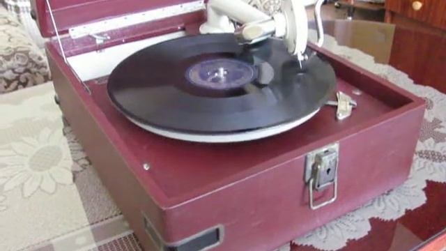 Ježkův orchestr Osvobozeného divadla - Kdybych se byl nenarodil смотреть онлайн