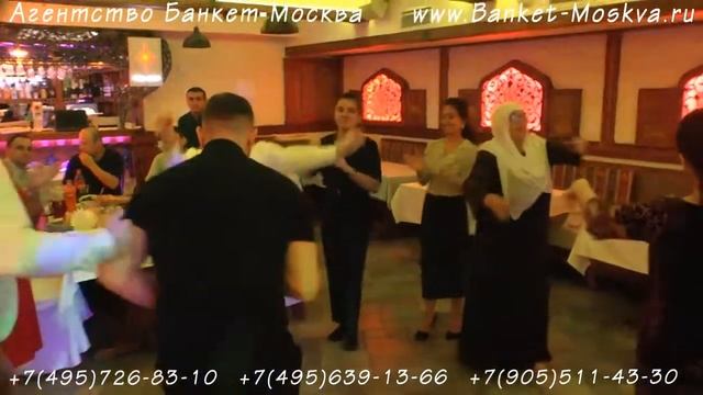 Узбекский и таджикский певец в Москве Фазлиддин смотреть онлайн