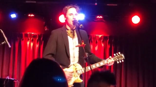 Reeve Carney - Amelie, The Green Room 42 - 11-17-19 смотреть онлайн