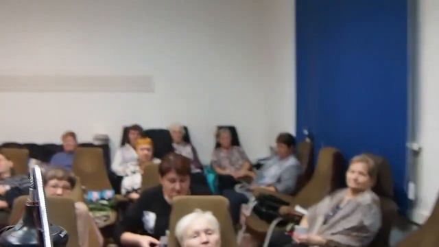 № 1709 а Разговор по телефону с самим собой смотреть онлайн