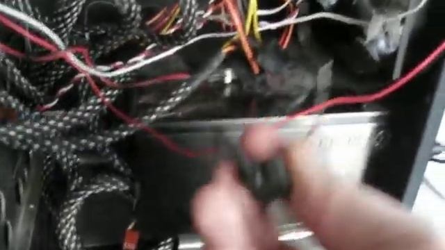 Lian Li PC V2100B plus II part 2 home server смотреть онлайн