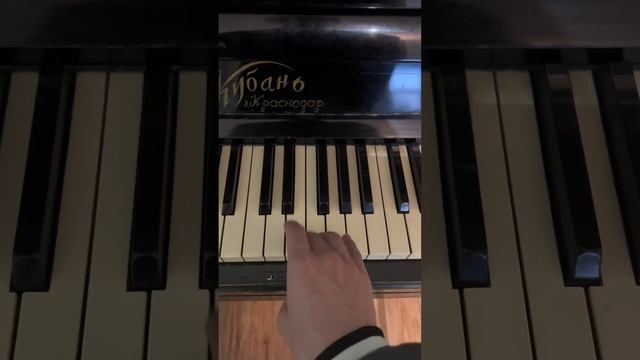 НЕ УДЕРЖАЛСЯ… ЧАСТЬ 3 #shorts смотреть онлайн