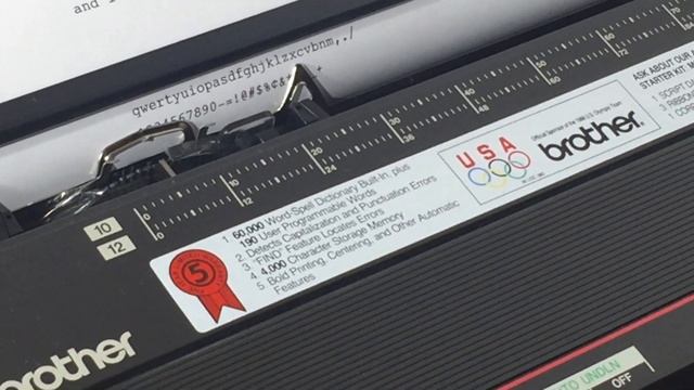 Brother Self Correcting AX-24 Portable Electric Typewriter Word Processor. смотреть онлайн