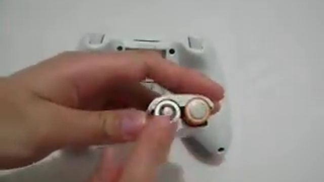 Genuine Microsoft 2.4GHz Wireless Game Controller for Xbox 360 (OEM Pack) смотреть онлайн