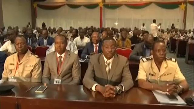 Burkina Faso’s Prime Minister launches the single window system for international trade смотреть онлайн