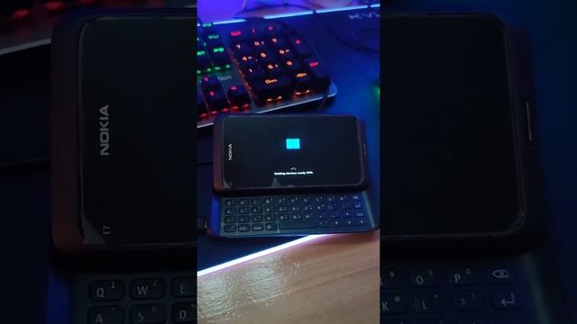 Menjalankan Windows 11 di Hp Nokia E7 - hp legend di tahun 2010 смотреть онлайн