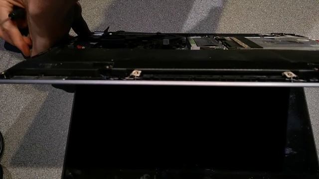 How to open up an Asus Zenbook UX302L смотреть онлайн