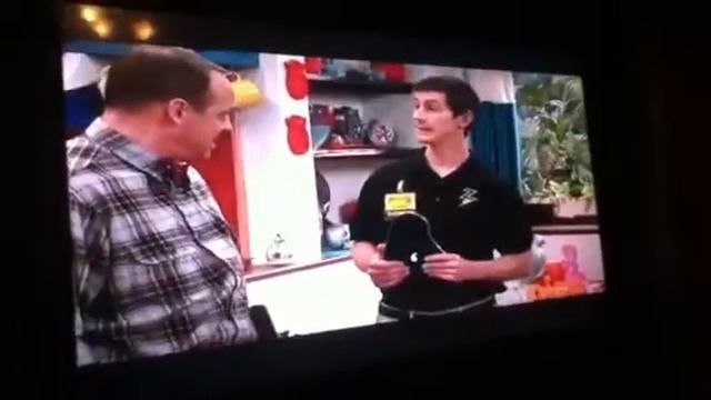 Sam and cat broken window part смотреть онлайн