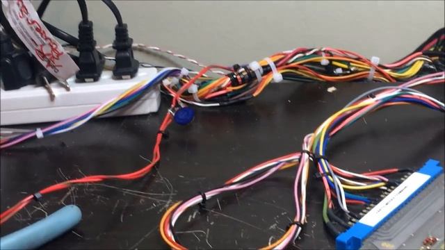1980 Atari Missile Command Arcade PCB Repair смотреть онлайн