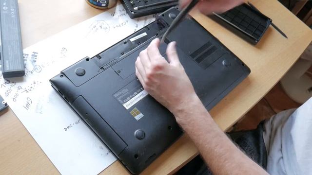 How to migrate HDD preinstaled windows to SSD смотреть онлайн