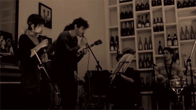 Francesco Messina e Benedais - Moonglow смотреть онлайн