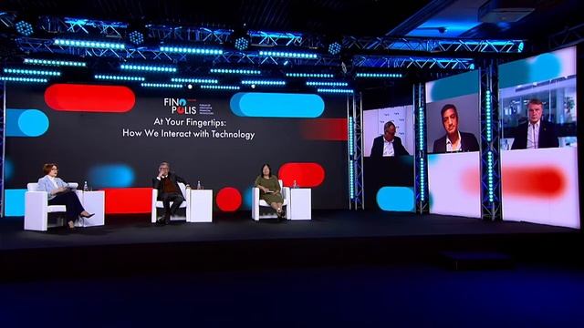 FINOPOLIS'21 Пленарная дискуссия №1 На кончиках пальцев: опыт взаимодействия человека с технологиями смотреть онлайн