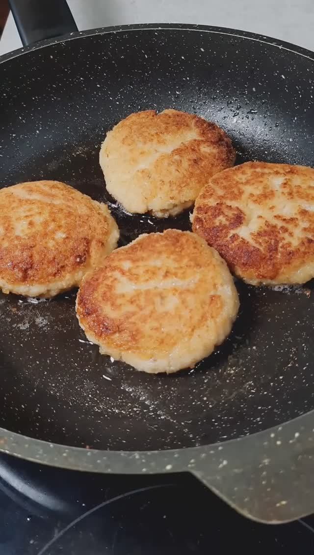 Рыбные котлеты. смотреть онлайн