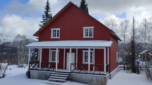 Кызыл-Котёк дом Мурзик