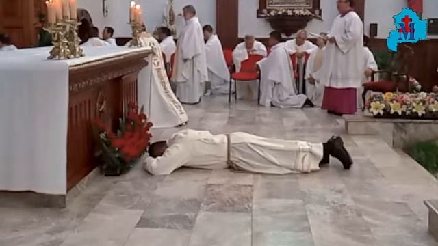 Ordenación Presbiteral Diac. Diego Armando Salazar Alcocer смотреть онлайн