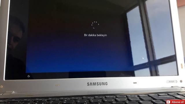Windows 10 Format Atma 4 Farklı Windows CD siz Programsız смотреть онлайн