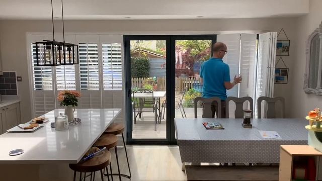 Free floating bi-fold shutter panels смотреть онлайн