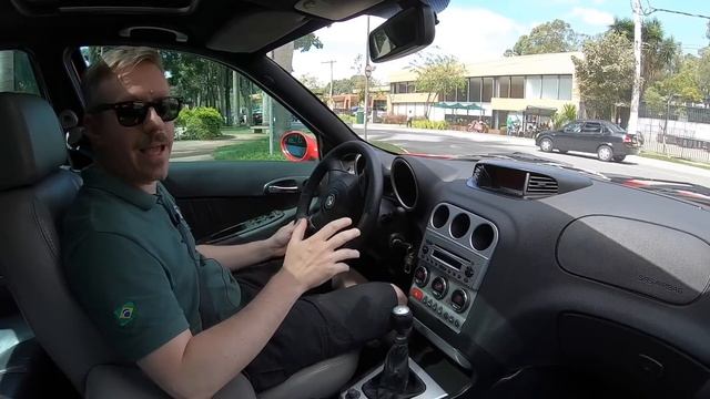 ALFA ROMEO 156 GTA: tributo traz body kit e motor turbo com 220 cv | Garagem Drops #111 смотреть онлайн