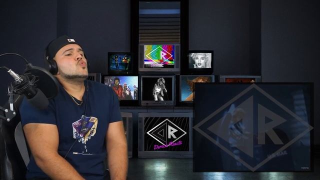Modern Talking Reaction Atlantis Is Calling (S.O.S. For Love) I LOSE IT! | Dereck Reacts смотреть онлайн