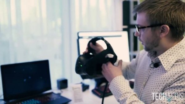 [CES2017] Lenovo Entertainment Hub on Legion R720