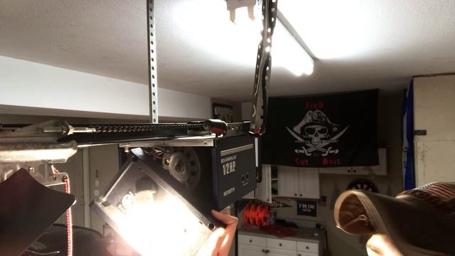 How to replace a light socket in a garage door opener смотреть онлайн