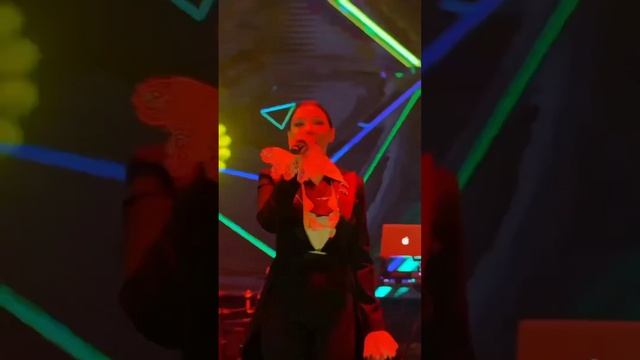 Setora guruhi - Kuz | Сетора - Куз #setora #setoraguruhi #kuz #shortsvideo #shoubiznesolami смотреть онлайн