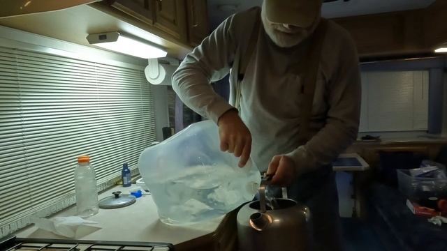 Insulating my Windows (Clip 3 of 3)...Plans for more Window Shrink Filming...Watering Up - Part 5 смотреть онлайн