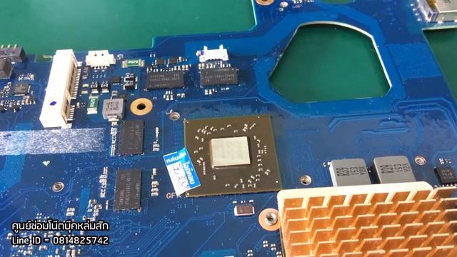 โน๊ตบุ๊ค Samsung NP305V อาการเปิดติด แต่ไม่มีภาพ смотреть онлайн