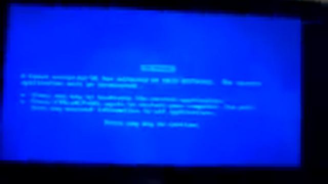 Windows 95 PSP Blue Screen of Death!! смотреть онлайн