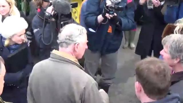 Prince Charles Visits Muchelney in the Somerset Floods смотреть онлайн