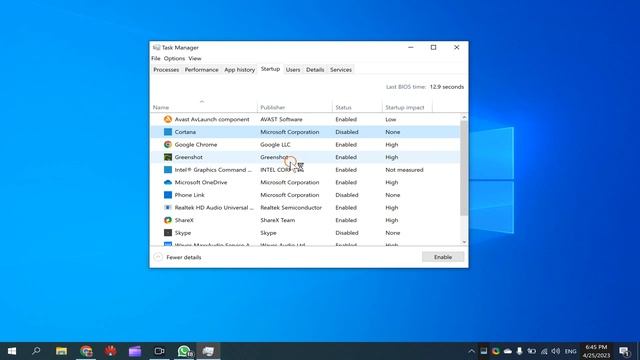 How to Enable or Disable Startup Programs in Windows 10 | GearUpWindows смотреть онлайн