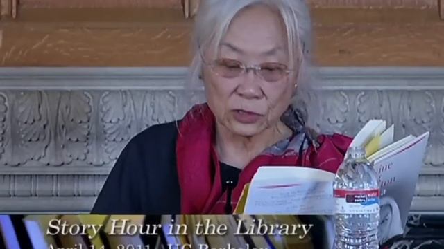 Maxine Hong Kingston - Story Hour in the Library смотреть онлайн