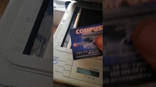 Multifuncional láser samsung color Clx3185 FN