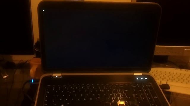 Windows 8 Pro Utra Fast Boot on Dell Inspiron 17R Special Edition 7720 + SSD Crucial M4 смотреть онлайн
