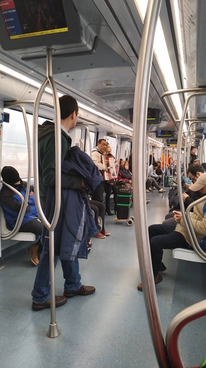 Метро в Риме смотреть онлайн