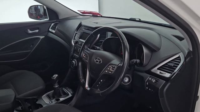 2016 Hyundai Santa Fe 4WD Executive 4DR White смотреть онлайн