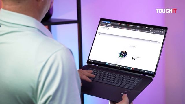 HP Spectre x360: notebook vybavený umelou inteligenciou смотреть онлайн