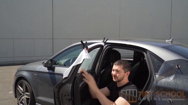How To Tint Car Windows OUTSIDE | Secrets To Mobile Window Tinting | Tint Training Classes смотреть онлайн