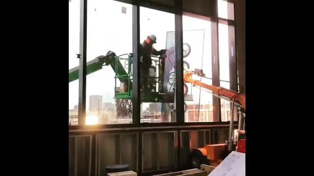 HIGH-RISE WINDOW REPLACEMENT WITH SMARTLIFT смотреть онлайн