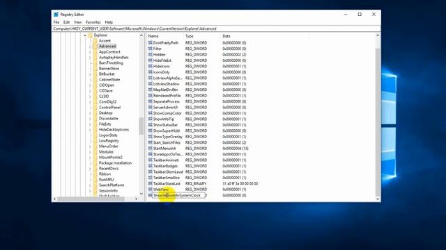 how to show seconds in windows 10 || taskbar clock смотреть онлайн