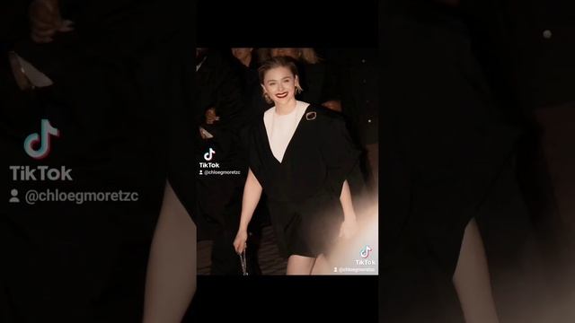 now chloe Grace Moretz смотреть онлайн