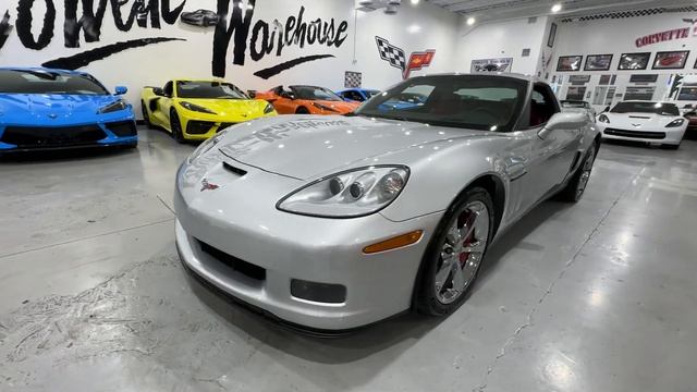 2012 Chevrolet Corvette Blade Silver Metallic Grand Sport Coupe 2LT смотреть онлайн