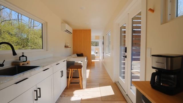 Owner Builds *Budget Friendly* Shipping Container Tiny house! Full Tour! смотреть онлайн