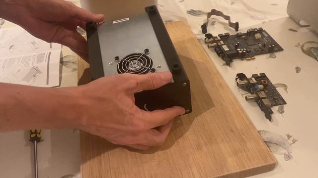 How to fit an RME PCIe Card in your Mac Studio M1: A love story. (Don't try this at home) смотреть онлайн